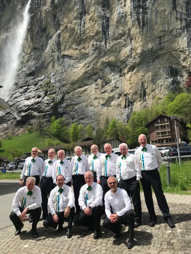 Der Chor in der Kirche Lauterbrunnen