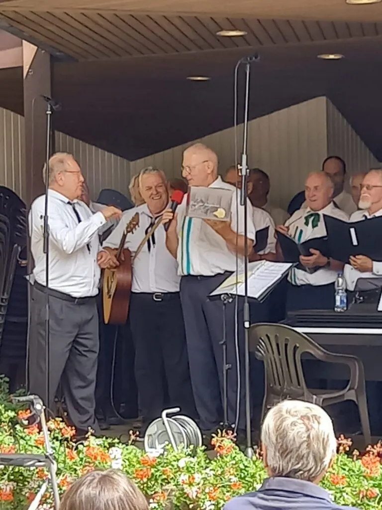 Gesellige Runde auf der Chorreise